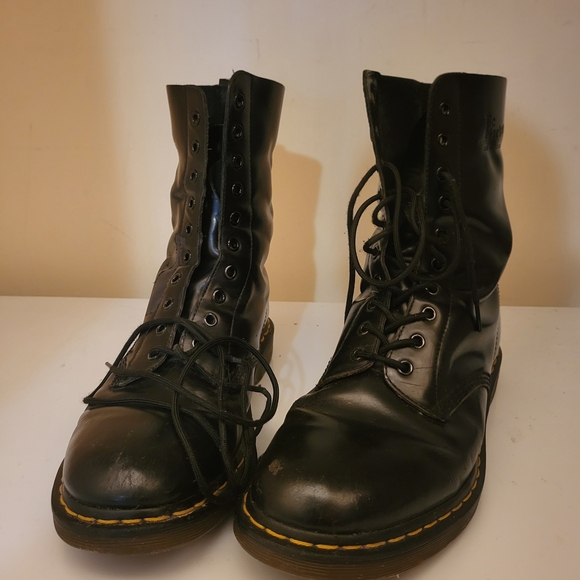 Dr. Martens Other - Dr Martens 1490 Boots